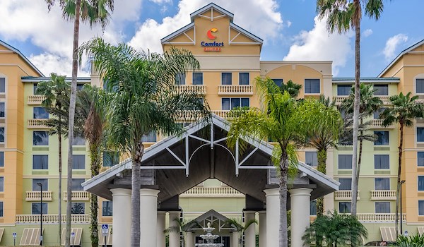Expotel Hospitality - Comfort Suites Maingate East
