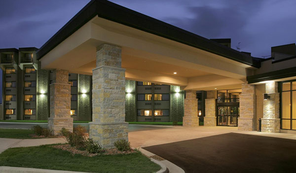 Expotel Hospitality - Crowne Plaza Milwaukee Airport